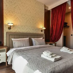 Palace Of Culture 2-bedroom Retreat On Skobelev Blvd Appartamento